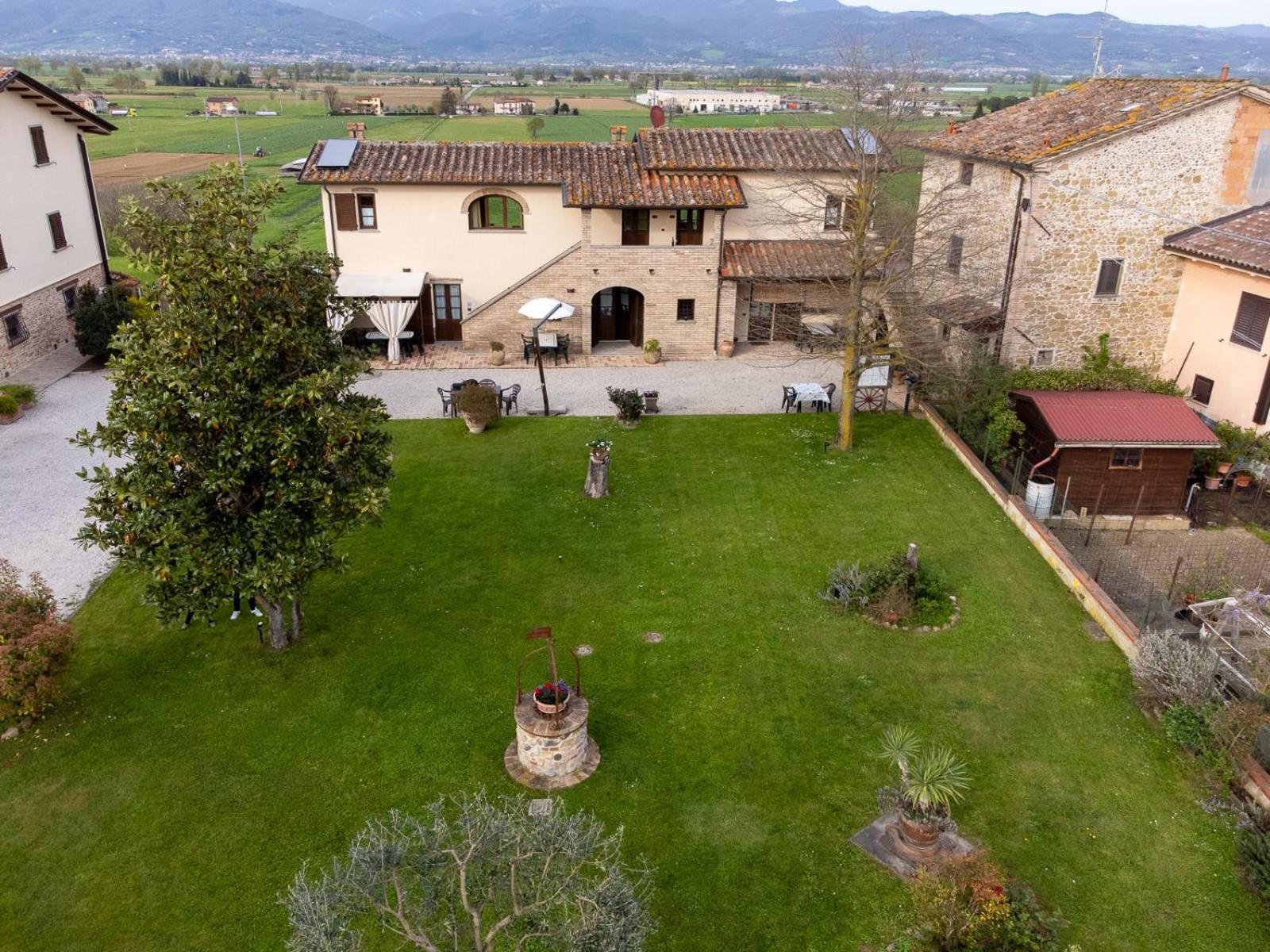 Podere Casenove Citerna Exterior photo