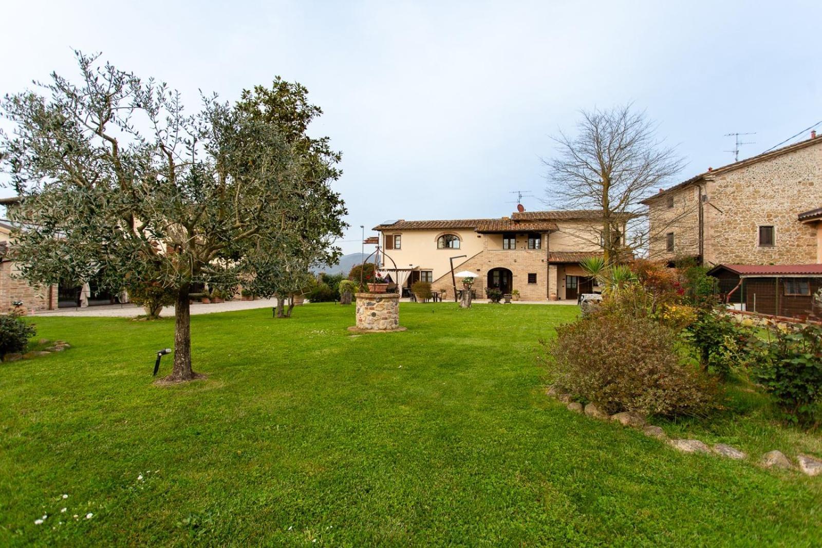 Podere Casenove Citerna Exterior photo